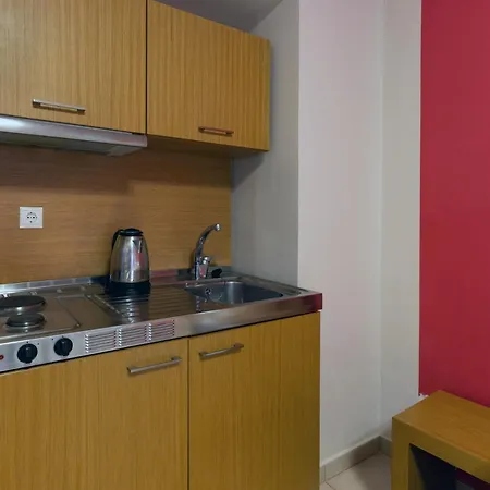 Lia Hotel apartamentowy 3*